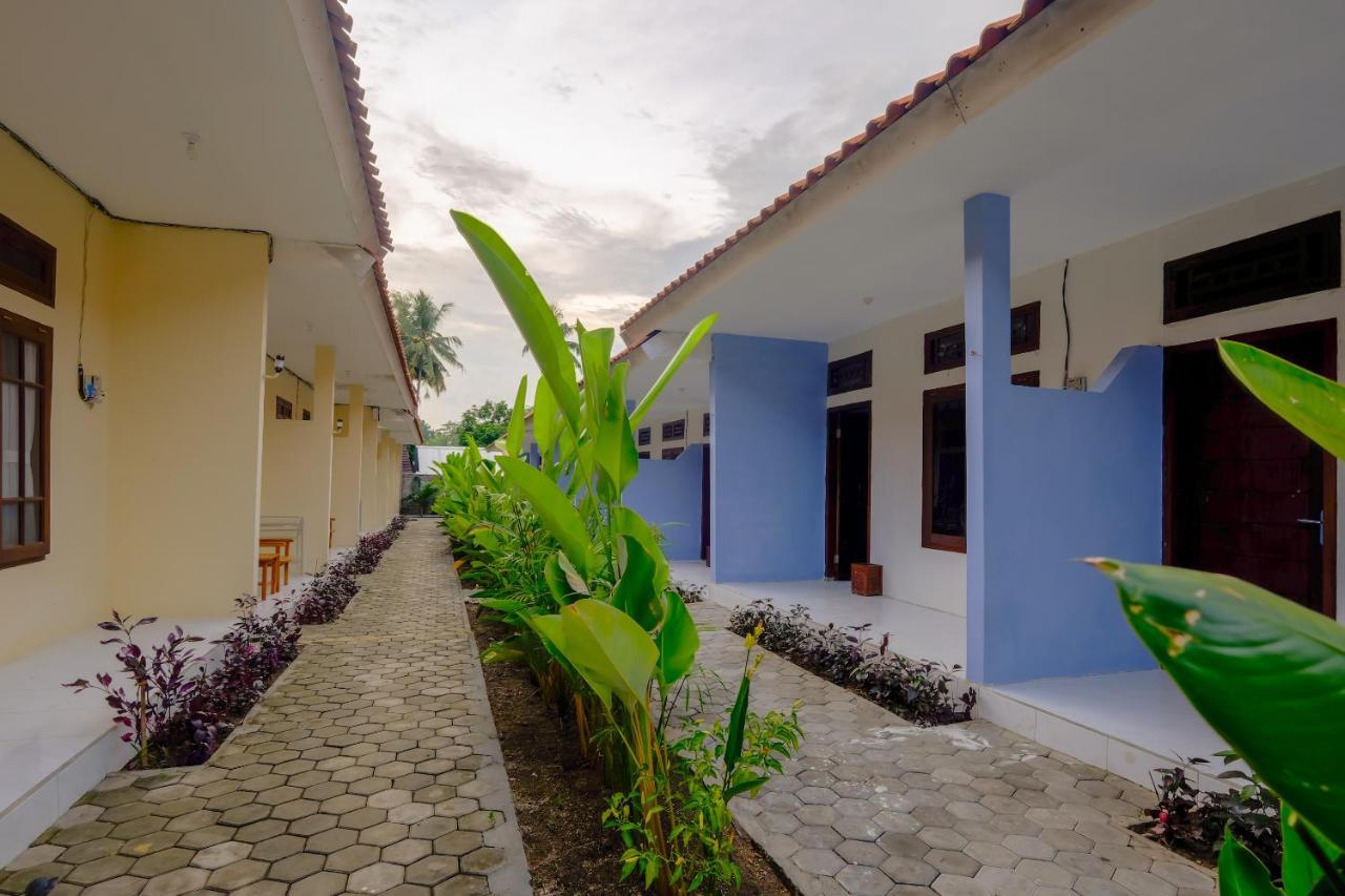 Oyo 2864 Mangsit Garden Homestay Ngoại thất bức ảnh